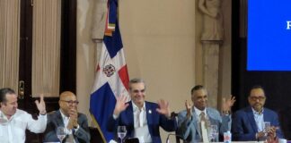 El presidente Luis Abinader promulgó la ley que reconoce el lenguaje de señas en el país, un paso importante y constitucional de la inclusión y protección jurídica reforzada en favor de las personas con discapacidad auditiva.