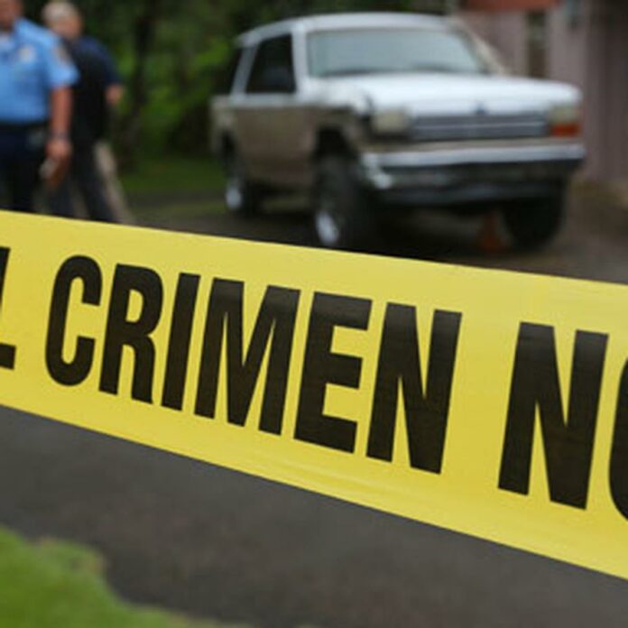 Hombre mata expareja en Monte Plata Una mujer de 21 años de edad fue ultimada por su expareja la noche del domingo en la comunidad San Antonio del municipio Yamasá, Monte Plata.