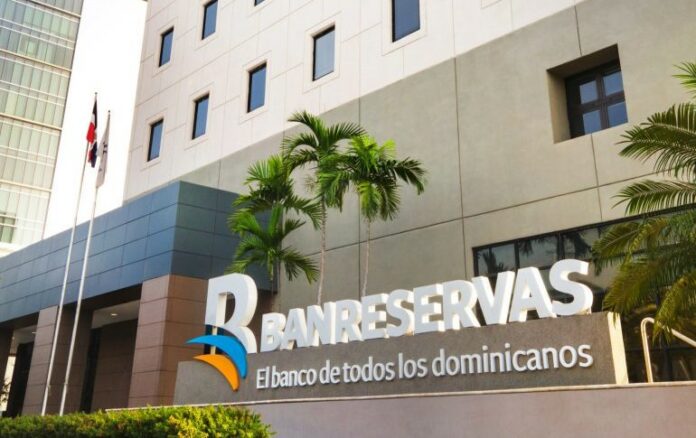 Gestora del área de negocios del Banco de Reservas entre las víctimas de la explosión de San Cristóbal Una colaboradora del Banco de Reservas identificada como Jorgelina Ravelo Encarnación la cual era gestora del área de negocios de esa entidad bancaria, es una de las victimas mortales de esa gran explosión.