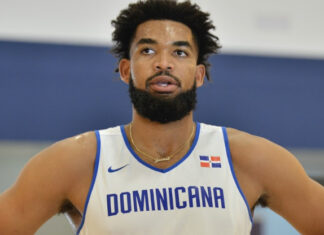 El equipo de la República Dominicana superó 87-81 a Filipinas este viernes en su debut en el Grupo A de la Copa Mundial de Baloncesto que tiene como sede tripartita a Filipinas, Japón e Indonesia.