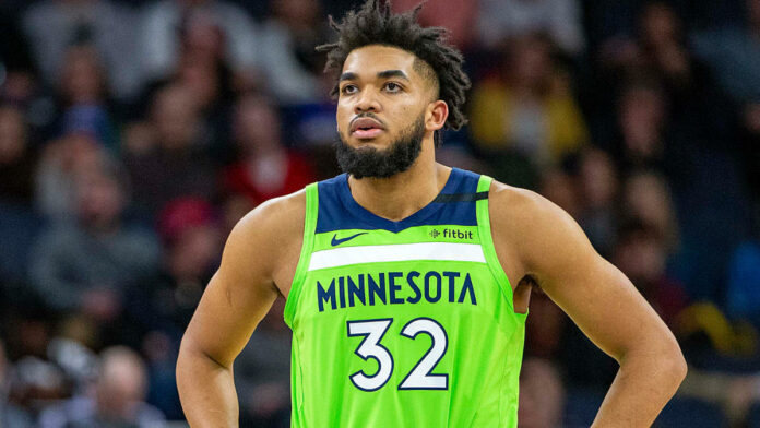 Towns y Delgado estarán con RD fogueo en España Karl Anthony Towns, estelar pívot NBA de Minnesota Timberwolves, se unirá a la Preselección Nacional en España, y estaría vistiendo la franela del equipo dominicano en los últimos juegos amistosos, con miras al Campeonato Mundial FIBA, según trascendió ayer en las redes sociales.
