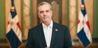 El presidente de la República, Luis Abinader, manifestó este miércoles que espera hacer una campaña política «que sea decente, civilizada y que fortalezca la democracia dominicana».
