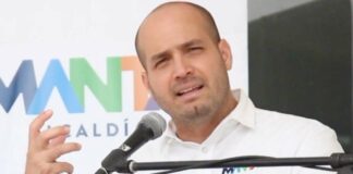Un dominicano figura entre los nuevos detenidos como presuntos autores materiales del asesinato, ocurrido en julio pasado, de Agustín Intriago, el alcalde de Manta, la tercera ciudad más poblada de Ecuador, según informó este viernes el Ministerio del Interior.