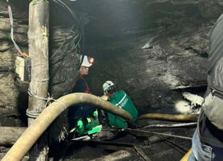 Recuperan los cuerpos sin vida de los seis mineros atrapados en una mina en Colombia