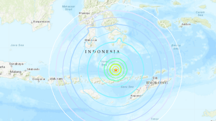 Un terremoto de magnitud 7,1 se ha registrado a las 19:55 (hora UTC) de este lunes frente a las costas de Indonesia, en el mar de Bali, informa el Servicio Geológico de EE.UU. (USGS, por sus siglas en ingles).