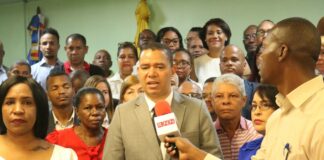 El coordinador nacional del Movimiento Generación de Cambio, Jhonny Aristy Tejeda, hizo un llamado a votar masivamente por Luis Abinader en las primarias cerradas del Partido Revolucionario Moderno (PRM), el próximo domingo el día 1ro. de octubre, al asegurar que, para garantizar la fortaleza institucional, el mandatario debe seguir dirigiendo los destinos del país por el periodo 2024-2028.