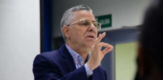 El alcalde del municipio Santo Domingo Este (SDE), Manuel Jiménez, respondió este miércoles al alegado descontento de las bases del Partido Revolucionario Moderno (PRM) en esa demarcación, asegurando que “todos no cabemos” en la alcaldía.