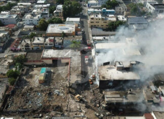 Ministerio Público cifra en 37 los muertos en la explosión en San Cristóbal hasta el momento El Ministerio Público cifró este jueves en 37 el número de personas fallecidas y en al menos 59 los heridos durante la explosión registrada en la compañía Vidal Plast SRL en la provincia San Cristóbal el pasado 14 de agosto, la cual además causó destrucción de varias edificaciones, vehículos y otros daños.