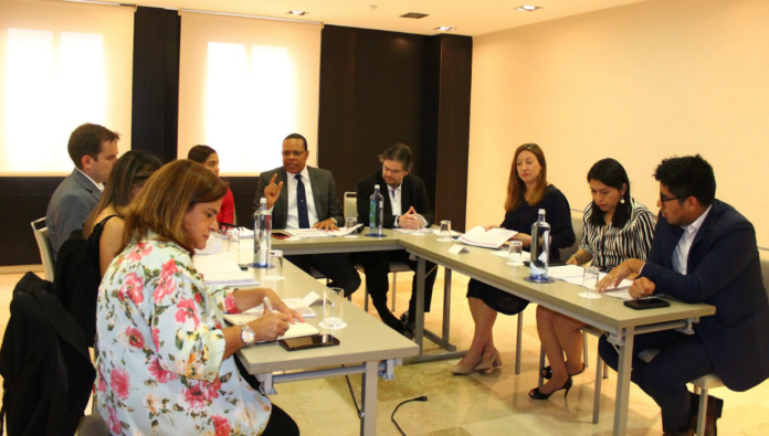 Representantes de varias agencias gubernamentales de protección al consumidor de Iberoamérica coincidieron en que República Dominicana es una de las naciones que mejor ha manejado la inflación de los productos básicos de la canasta alimentaria, a raíz de la pandemia y la guerra entre Rusia y Ucrania.