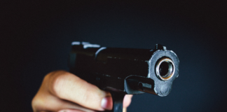 El accionar de una banda integrada por nacionales haitianos que comete acciones delictivas en Vicentillo, El Seibo, está siendo investigada por las autoridades policiales y de la provincia, luego que fuera denunciada por el obispo de la Diócesis Nuestra Señora de La Altagracia en Higüey, Jesús Castro Marte.