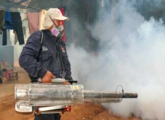 Casos dengue abarrotan centros médicos tras tormenta Franklin Los contagios de dengue han ido en un incremento constante en los últimos meses, situación que se ha agudizado y se espera continúe aumentando luego de las lluvias dejadas por la tormenta Franklin.
