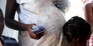En medio del conflicto entre República Dominicana y Haití, la Organización de las Naciones Unidas (ONU) denunció este martes que “haitianas embarazadas o que dieron recientemente a luz” han sufrido intimidaciones, detenciones y deportaciones en Quisqueya.