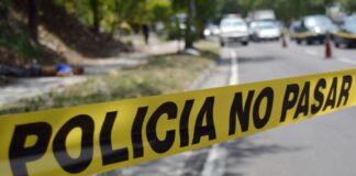 Un hombre fue hallado muerto la noche del lunes, en un hecho ocurrido en la entrada del sector Los Multis de la carretera Hato Mayor- San Pedro de Macorís.