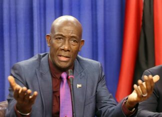 Keith Rowley, primer ministro de Trinidad y Tobago, urgió a controlar el contrabando de armas ilegales y hallar una solución «creíble» para la crisis que atraviesa Haití, durante su intervención ante la 78 Asamblea General de la ONU.