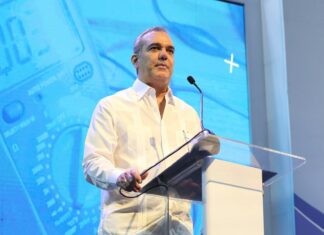 El Presidente dejará iniciados en SDO trabajos de «Ciudad Judicial» El presidente Luis Abinader encabezará este lunes diversas actividades, las cuales incluyen el inicio de obras y reuniones oficiales en el Palacio Nacional.