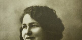 Los restos de Emilia Abigaíl Mejía Solière, destacada intelectual, pionera del movimiento sufragista de vanguardia y organizadora del voto de ensayo en el año 1934, fueron trasladados ayer al Panteón de la Patria luego de una serie de actividades contenidas en el Decreto 164-23.