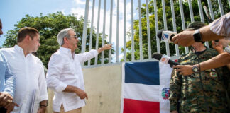 Durante este fin de semana, el Gobierno solicitará a las autoridades haitianas detener de inmediato el reinicio de la construcción de un canal cuyo propósito es desviar agua desde el río Masacre hacia ese país, que, acuerdo con las autoridades locales, ese proyecto viola el Tratado de Paz y Amistad Perpetua y Arbitraje de 1929, el Acuerdo Fronterizo de 1935 y el Protocolo de Revisión de Frontera de 1936.