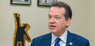 El ministro de Industria, Comercio y Mipymes, Ito Bisonó informó este lunes durante “La Semanal con la Prensa” que a partir de esta semana el gobierno comenzará a pagar a los comerciantes que se han visto afectados por el cierre de la frontera dominico-haitiana.
