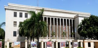 El ministro de Educación, Ángel Hernández, informó que los niños haitianos residentes en República Dominicana recibirán docencia debido a que existen normas internacionales que los protegen.