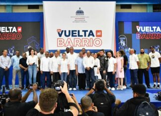 El viceministro de seguridad interior del Ministerio de Interior y Policía, Jesús María Feliz, manifestó que el programa “Devuelta al Barrio”, cuenta con una coordinación interinstitucional que busca brindarle a la República Dominicana una estrategia integral de seguridad ciudadana.