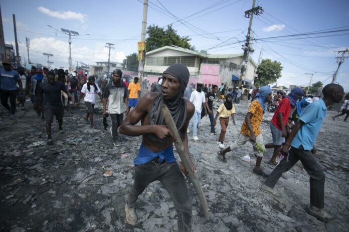 Más de dos mil 400 personas fueron asesinadas en Haití desde enero hasta agosto y otras mil resultaron heridas, por actos de violencia, denunció hoy la Oficina de Coordinación de Asuntos Humanitarios de la ONU (OCHA).