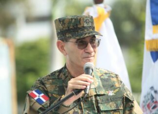El ministro de Defensa, teniente general Carlos Díaz Morfa