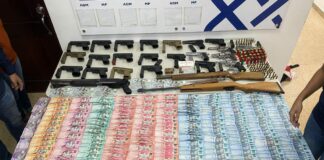 La Fiscalía de Santiago y la Policía Nacional desarticularon una importante red de tráfico de armas automáticas y de alto calibre, como parte de una intervención de inteligencia y operativa que llevó al arresto de los cabecillas de la estructura delictiva y que abarcó zonas de Licey al Medio, Santiago y Moca.