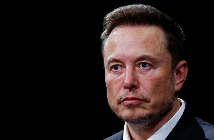 Musk afirma que evitó ataque de Ucrania a la flota rusa en mar Negro El millonario Elon Musk afirmó que evitó un ataque de Ucrania a una base rusa el año pasado al rechazar el pedido de Kiev para activar acceso a internet en el mar Negro cerca de la península de Crimea, anexionada por Moscú.