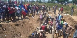 La construcción del polémico canal de trasvase que se levanta en territorio haitiano y que llevó al gobierno dominicano al cierre de la frontera hace ya 10 días, también está generando conflictos internos entre los promotores del proyecto hídrico.