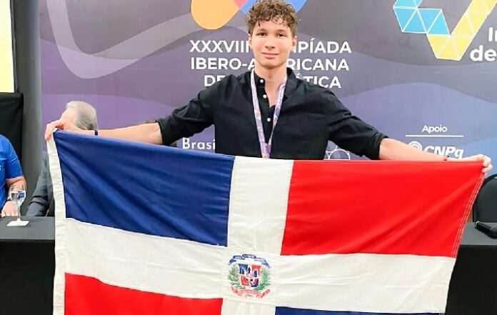 Gianmarco Sangiovanni, estudiante del Nivel Secundario Técnico del Instituto Politécnico Loyola (IPL), obtuvo una medalla de bronce en la premiación de la 38.ª Olimpiada Iberoamericana de Matemáticas, celebrada del 6 al 12 de septiembre en Río de Janeiro, Brasil.
