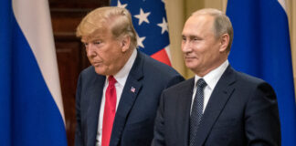 El presidente ruso, Vladímir Putin, consideró hoy que la política de EEUU hacia Rusia no cambiará si Donald Trump neutraliza la "persecución política” de la que cree es víctima y gana las elecciones en noviembre de 2024, y recordó que fue el exlíder republicano quien impuso "más sanciones" a Rusia cuando encabezaba la Casa Blanca entre 2017 y 2021.
