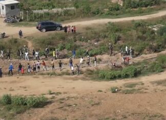 Sin acuerdo cierre de la frontera por canal en Masacre Sin acuerdo concluyó la reunión de este jueves entre autoridades de la República Dominicana y de Haití sobre el tema del cierre del paso fronterizo por Dajabón.