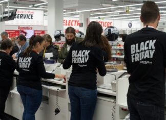 El Instituto Nacional de Protección de los Derechos del Consumidor (Pro Consumidor) pondrá en marcha a partir del primero de noviembre una serie de operativos preventivos para evitar engaños en contra de los consumidores en la celebración del “Viernes Negro”.