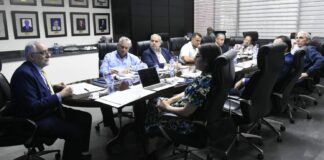 El Consejo de Directores de la Liga de Béisbol Profesional de la República Dominicana, Inc. (Lidom) aprobó en su reunión ordinaria de hoy las reglas para la aplicación del sistema del reloj para la temporada 2023-2024, que inicia el jueves 19 de octubre y que está dedicado a la destacada crónica, comentarista y analista deportiva, Onfalia Morillo.