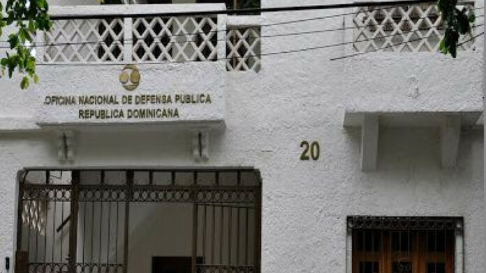 El Tribunal Constitucional (TC) ha emitido una decisión crucial al confirmar la sentencia de amparo (TC/0227/23) y ordena el cierre inmediato de la cárcel de Bellas Colinas, ubicada en el sector de Manoguayabo, Santo Domingo Oeste.