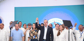 El presidente Luis Abinader aseguró que con humildad acepta esta nueva oportunidad tras llevar la delantera en las primarias internas de su partido, según el boletín de la Junta Central Electoral.