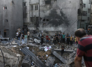 Un camarógrafo de RT pierde a 12 familiares en los bombardeos israelíes contra la Franja de Gaza