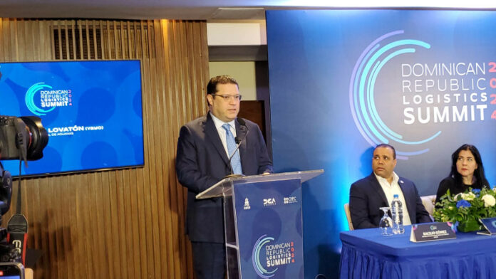 La Asociación de Navieros de la República Dominicana (ANRD) y la Dirección General de Aduanas (DGA)anunciaron un evento de trascendencia global que reunirá al sector público y privado y continuará promoviendo a la República Dominicana como un destacado centro logístico en la región.