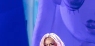 La venta de las boletas para el concierto de Karol G en el Estadio Olímpico Félix Sánchez, iniciarán en preventa de manera exclusiva para tarjetahabientes Mastercard Banreservas a partir del 1 de noviembre a las 10:00 a. m. hasta agotar existencia en línea y en puntos físicos de UepaTickets, CCN, Supermercados Nacional y Jumbo.