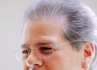 El empresario Ramón Báez Figueroa inició acciones legales contra el proceso de liquidación del Banco Intercontinental (Baninter). Los reclamos incluyen revisión del proceso de venta de la Delta Comercial y las negociaciones de la cartera de préstamos.
