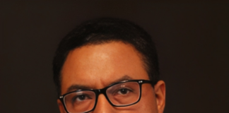 El catedrático y abogado constitucionalista Namphi Rodríguez destaca que en la reforma constitucional del 2010 se eligió por constitucionalizar los estados de excepción y sus respectivas modalidades, estableciendo como regla que los mismos no eximen del cumplimiento de la Constitución y de la ley a sus responsables.