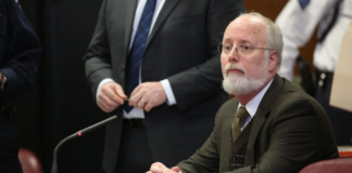 Los abogados de 301 pacientes que acusaron a un médico de la Universidad de Columbia de abuso sexual durante las revisiones afirman que el exginecólogo –cuyos señalamientos de abuso fueron ampliamente reportados por CNN– es el depredador sexual en serie más "prolífico" en la historia del estado de Nueva York.