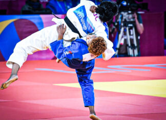 La Embajada de los Estados Unidos en Santo Domingo tramitó el apresamiento de 23 jóvenes deportistas dominicanos que habrían acudido a su consulado con documentos falsos en procura del visado para participar en un torneo de judo.