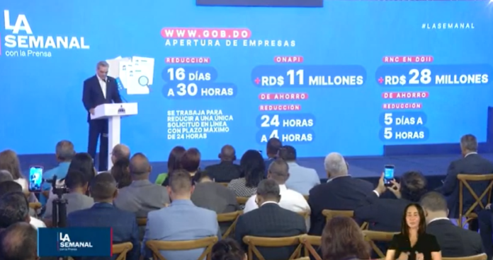El presidente Luis Abinader declaró este lunes que en los últimos meses República Dominicana ha tenido los niveles de pobreza más bajos en toda la historia del país, a pesar de la pandemia y conflictos bélicos internacionales.