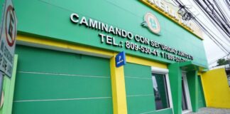 El Ministerio Público informó la noche de este miércoles que puso en marcha la Operación Búho, producto de una investigación de varios meses y por la cual apresó a siete directivos de la Cooperativa de Ahorros y Crédito Herrera (Coopherrera) a los que atribuyen haber cometido un fraude por RD$2,500 millones, "que perjudicó a miles de personas"