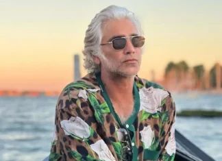 Lalo Carrillo, conductor de De Primera Mano, aseguró que el pasado 3 de octubre, Alejandro Fernández dio un concierto en la Arena Ciudad de México como parte de un evento privado de conferencias sobre maquillaje; sin embargo, El Potrillo no había estado totalmente consiente durante el espectáculo.