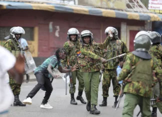 Los haitianos se muestran escépticos ante la oferta de Kenia para dirigir una fuerza policial internacional destinada a combatir la violencia de las pandillas que ha asolado la nación caribeña.