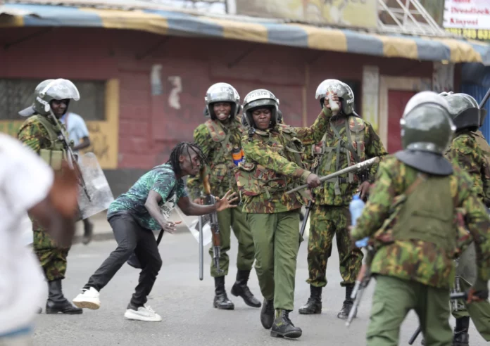 Los haitianos se muestran escépticos ante la oferta de Kenia para dirigir una fuerza policial internacional destinada a combatir la violencia de las pandillas que ha asolado la nación caribeña.