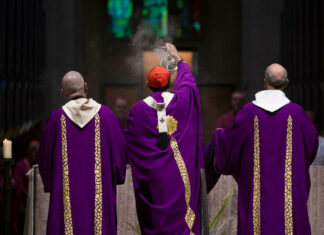 Unos 440.000 españoles habrían sido víctimas de pederastia en la Iglesia católica