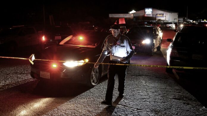 Al menos 22 personas han muerto y entre 50 y 60 han resultado heridas en tres tiroteos en la ciudad de Lewiston, en el estado de Maine (Estados Unidos), que han sido perpetrados por un mismo tirador.